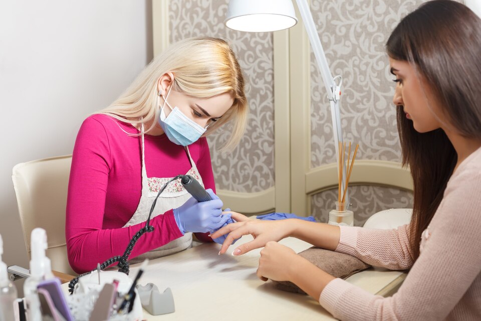 Gümüldür Manikürcü